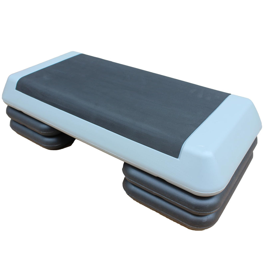 Adjustable Aerobic Exercise Step Platform with 2/4 Stackable Risers N95113