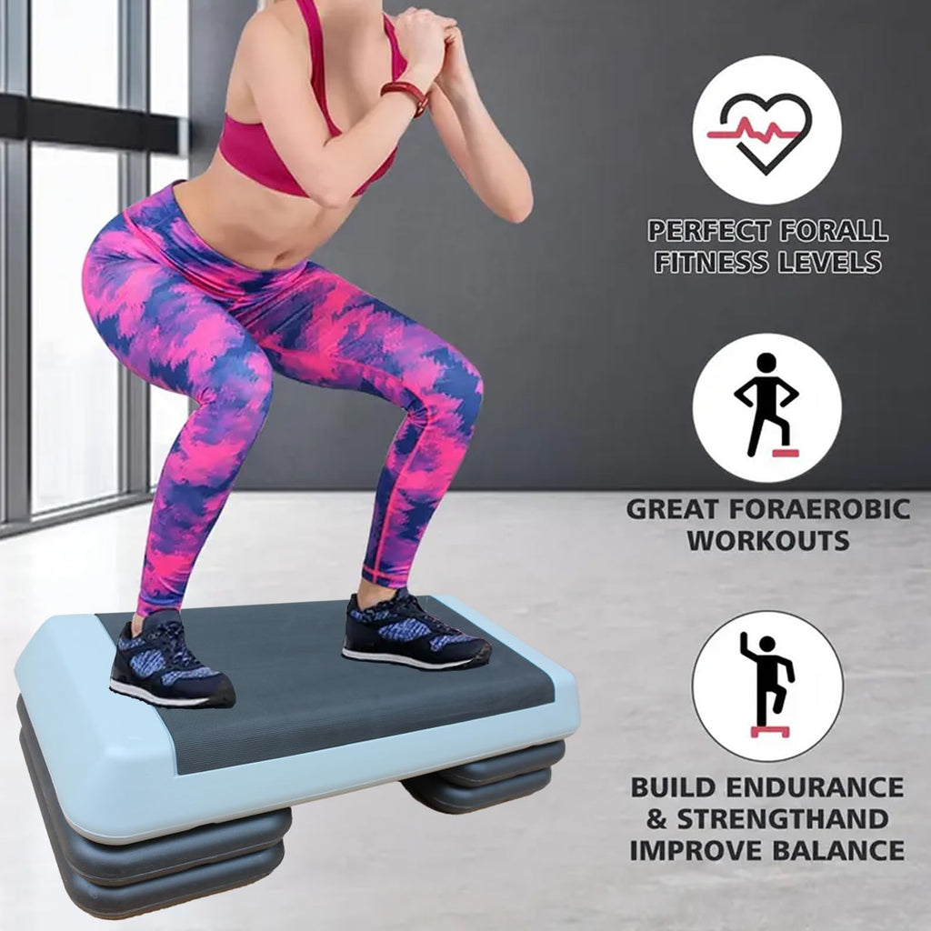 Adjustable Aerobic Exercise Step Platform with 2/4 Stackable Risers N95113